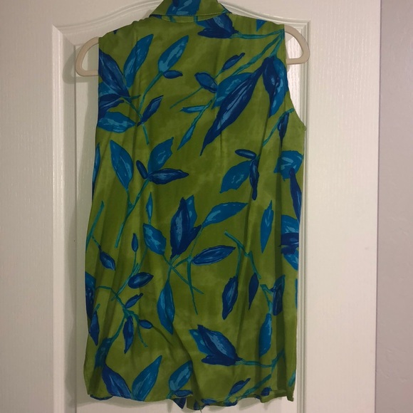 2 PIECE LONG TOP AND SKORT - Picture 3 of 8